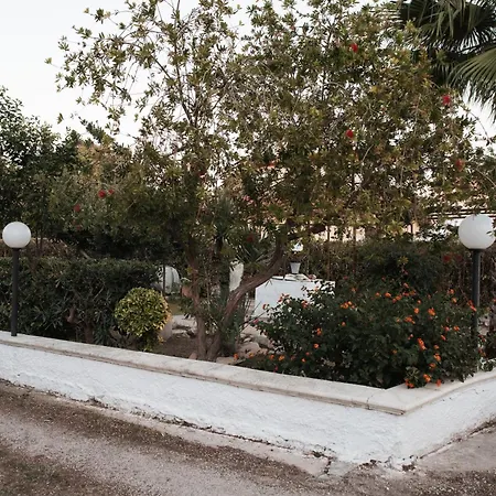 Maila - Accogliente Con Giardino Privato In Salento Holiday home Latiano