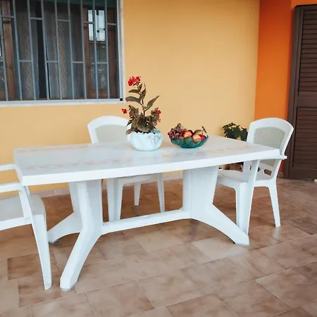Maila - Accogliente Con Giardino Privato In Salento Holiday home *