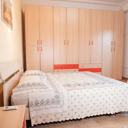 Maila - Accogliente Con Giardino Privato In Salento Holiday home
